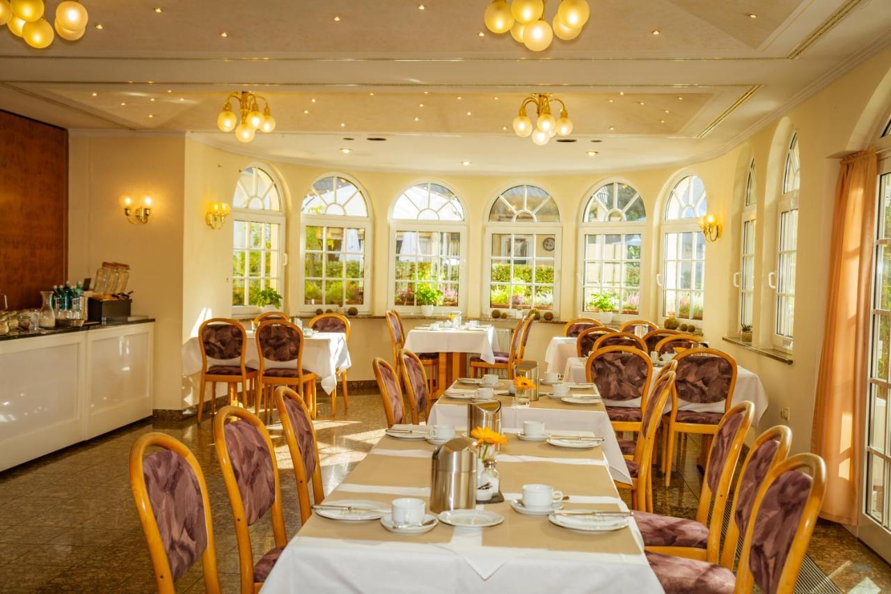 Hotel-Restaurant Zur Krone Löhnberg Dış mekan fotoğraf
