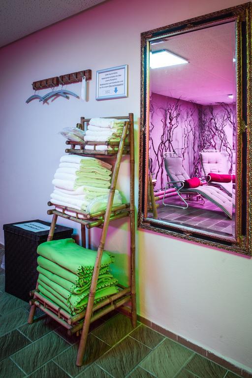 Hotel-Restaurant Zur Krone Löhnberg Dış mekan fotoğraf