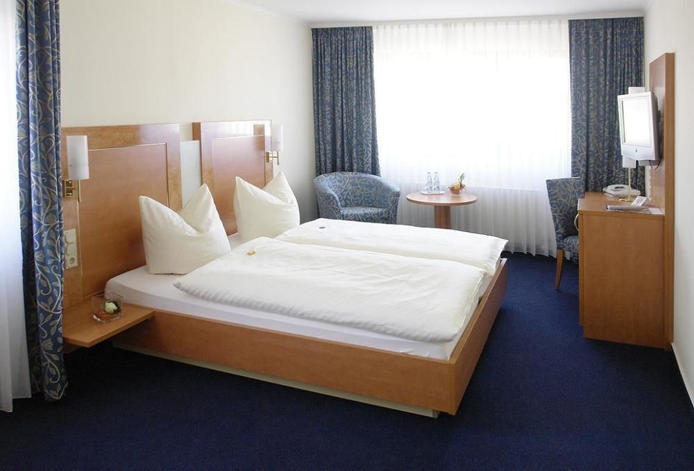Hotel-Restaurant Zur Krone Löhnberg Oda fotoğraf